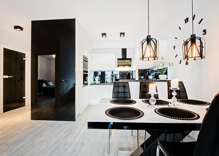 Homely Place Casa Verona - Stary Rynek - Parking 波兹南