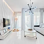 Apartamenty Homely Place Casa Verona - Stary Rynek - Parking
