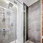 Apartment Homely Place Casa Verona - Stary Rynek - Parking