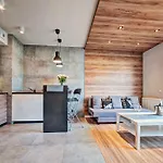 Homely Place Casa Verona - Stary Rynek - Parking Apartment
