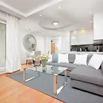 Homely Place Casa Verona - Stary Rynek - Parking Apartment Posen