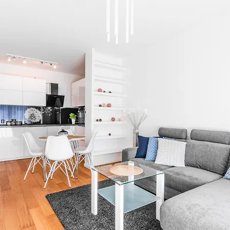 Homely Place Casa Verona - Stary Rynek - Parking Apartament