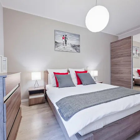 Apartamenty Homely Place Casa Verona - Stary Rynek - Parking Apartment