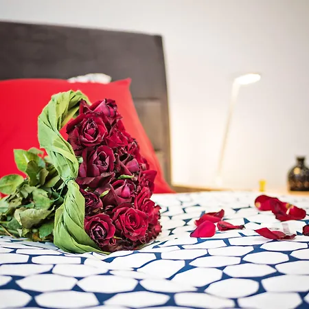 Homely Place Casa Verona - Stary Rynek - Parking Apartament Poznań