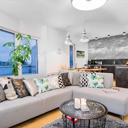 Apartamenty Homely Place Casa Verona - Stary Rynek - Parking * Poznan