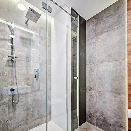 Apartament MIRA 11 Poznań Old Town&Parking