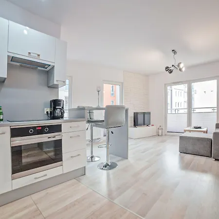 Apartamenty Homely Place Casa Verona - Stary Rynek - Parking Poznan