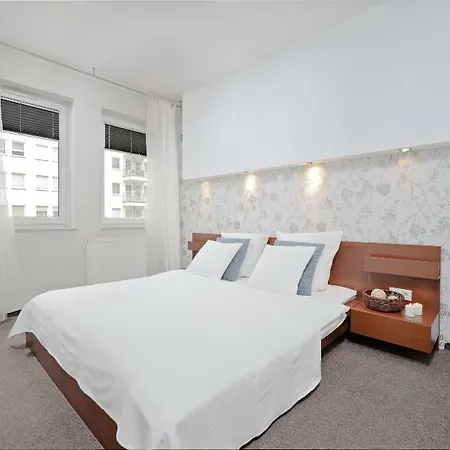 Apartament Homely Place Casa Verona - Stary Rynek - Parking
