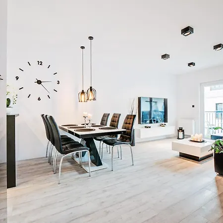 Apartamenty Homely Place Casa Verona - Stary Rynek - Parking *