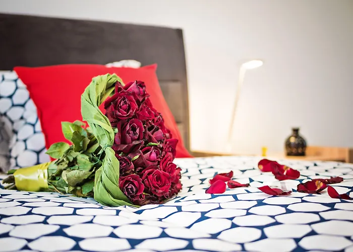 Apartamenty Homely Place Casa Verona - Stary Rynek - Parking Apartment Poznan