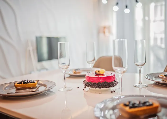 Apartamenty Homely Place Casa Verona - Stary Rynek - Parking * Poznan