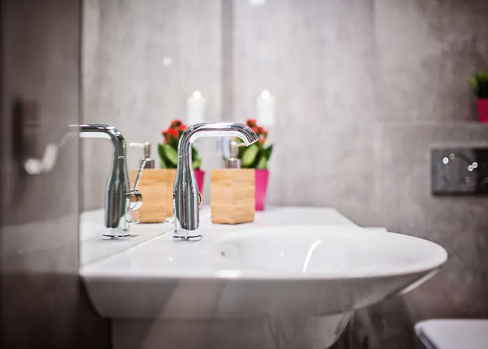 Apartamenty Homely Place Casa Verona - Stary Rynek - Parking Apartment *